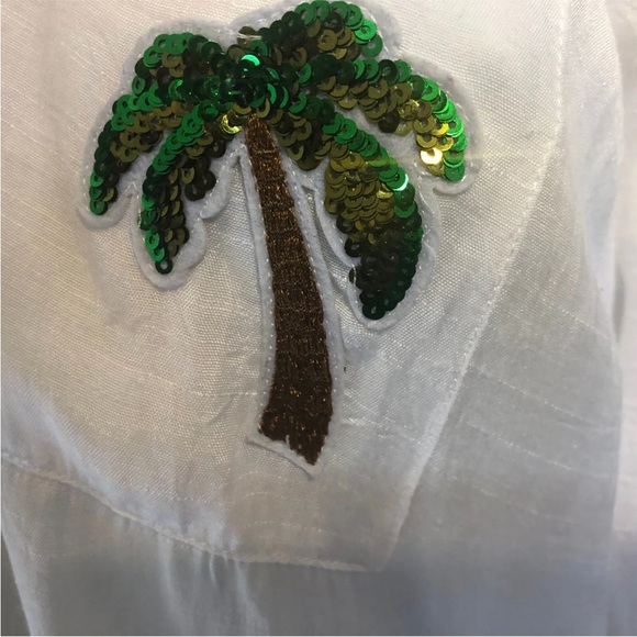 H&M Divided Long Shirt with Applique White Long Sleeve Buttons At cuff Size 14 - Picture 2 of 16